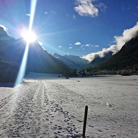 Haus Christina 3* Trins