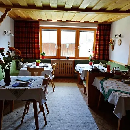 Otel Haus Christina Trins